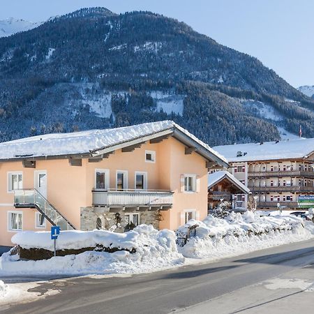 Hotel Steiger Нойкірхен-ам-Гросфенедігер Екстер'єр фото